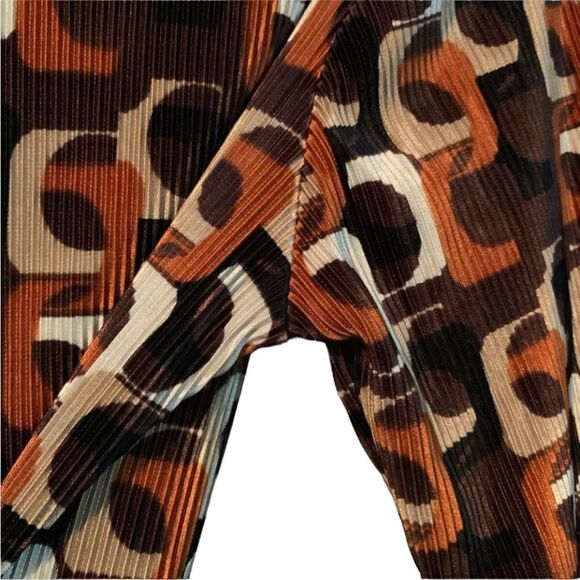 Dress Barn retro style long  sleeve tunic - Picture 11 of 14